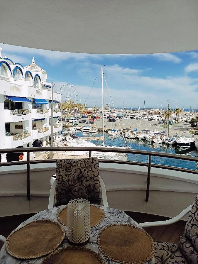 Isla Marina Appartamento Benalmádena