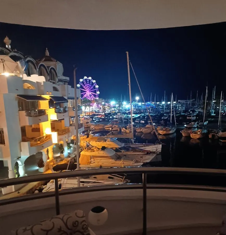 Isla Marina Appartamento Benalmádena